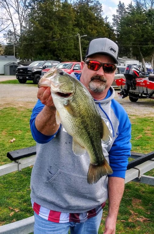 Bobby-677x1024.jpeg Bobby-677x1024.jpeg