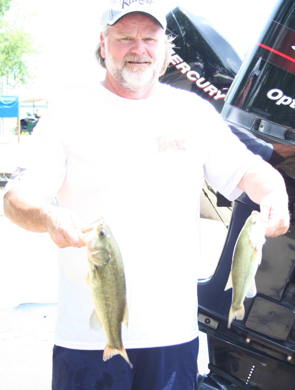 White-Oak1.jpg White-Oak1.jpg